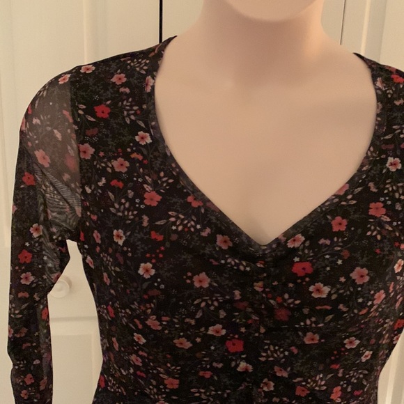 👗BOGO- Wallflower floral ditzy dress NEW size large - Picture 3 of 3